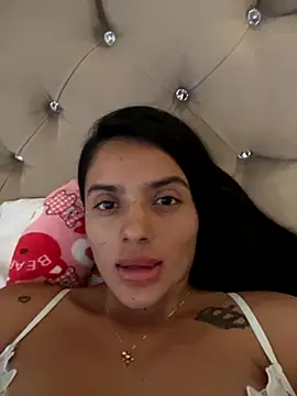 Snapshot of AnaaFaith_ chatting on October 23, 7:56 pm AnaaFaith online show from October 23, 7:56 pm