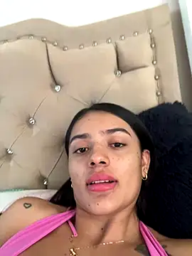 Snapshot of AnaaFaith_ chatting on September 12, 4:18 pm AnaaFaith online show from September 12, 4:18 pm