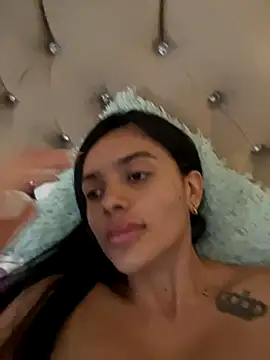 Snapshot of AnaaFaith_ chatting on October 20, 7:36 pm AnaaFaith online show from October 20, 7:36 pm