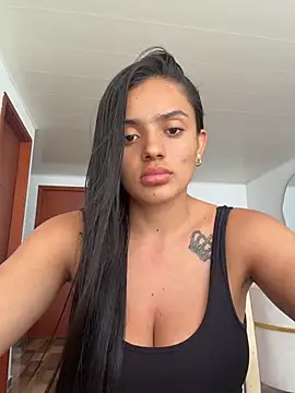 Snapshot of AnaaFaith_ chatting on June 18, 6:57 pm AnaaFaith online show from June 18, 6:57 pm