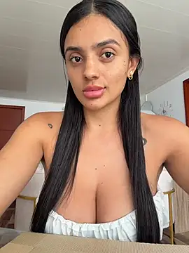 AnaaFaith  online show from February 20, 7:38 pm