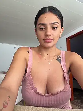 AnaaFaith  online show from February 26, 7:36 pm