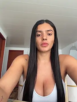 Snapshot of AnaaFaith_ chatting on April 28, 6:45 pm AnaaFaith online show from April 28, 6:45 pm