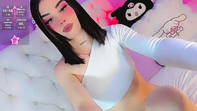 Cattleya White ll online show from July 16, 9:12 pm