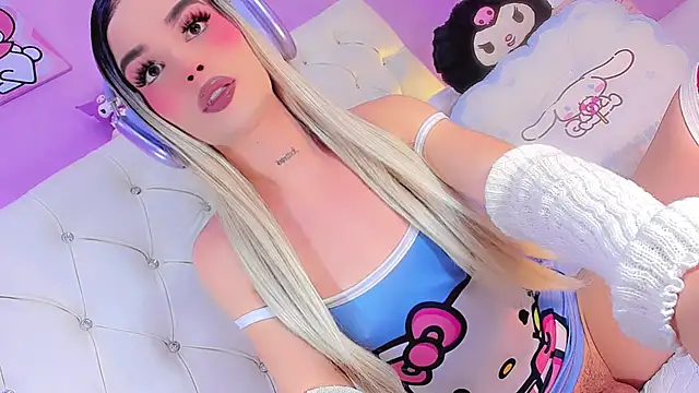 Cattleya White ll online show from November 8, 9:18 pm