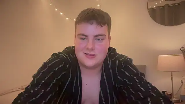 Snapshot of nathanbass chatting on September 24, 9:21 pm nathanbass online show from September 24, 9:21 pm