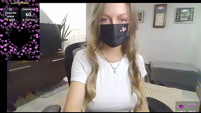 Magical Milf MelissaXX online show from October 1, 5:17 pm