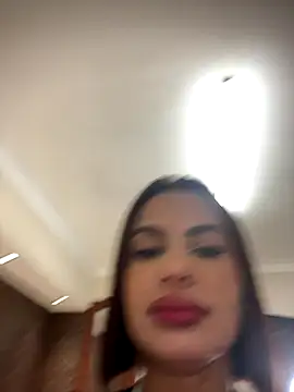 Snapshot of IrinaVelvet chatting on November 8, 4:43 pm IrinaVelvet online show from November 8, 4:43 pm