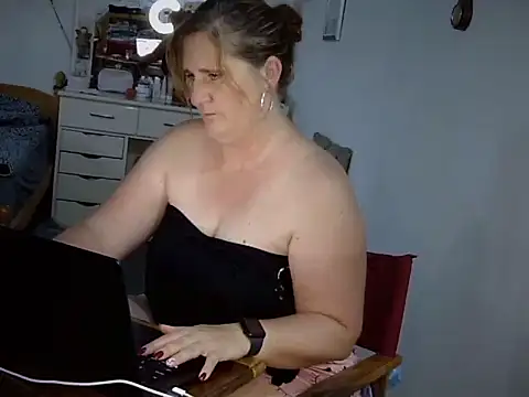 LiebeMaus online show from October 16, 4:48 pm