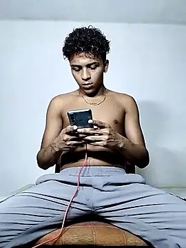 Snapshot of Manuel_Mateus1 chatting on November 12, 2:26 am Manuel Mateus1 online show from November 12, 2:26 am