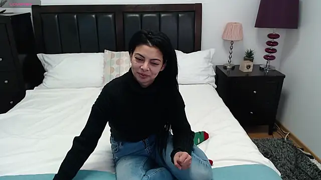 Snapshot of LadyLiia chatting on February 5, 4:52 am LadyLiia online show from February 5, 4:52 am