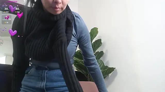 Snapshot of LadyLiia chatting on February 8, 5:16 am LadyLiia online show from February 8, 5:16 am