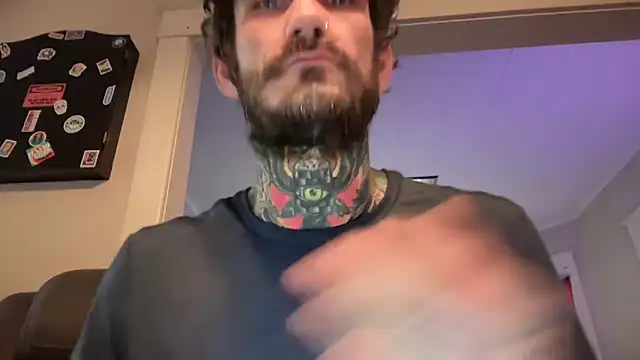 Snapshot of VeeJay48826 chatting on September 24, 2:34 pm VeeJay48826 online show from September 24, 2:34 pm