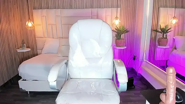 DulceGreem online show from September 17, 11:56 am