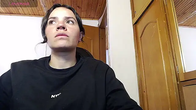 Skylar Serenity online show from November 8, 4:54 pm