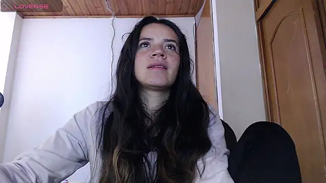 Skylar Serenity online show from November 10, 3:17 pm