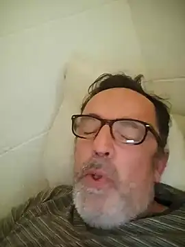 Txacas online show from February 8, 9:34 pm