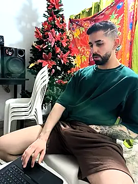 giannis090 online show from December 16, 8:24 pm