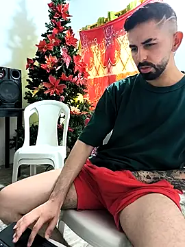 giannis090 online show from December 19, 8:55 pm