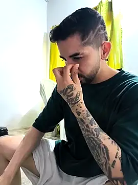 giannis090 online show from March 13, 8:25 pm