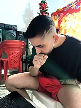 giannis090 online show from December 17, 9:20 pm