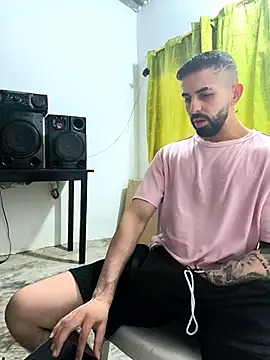 giannis090 online show from November 28, 8:31 pm