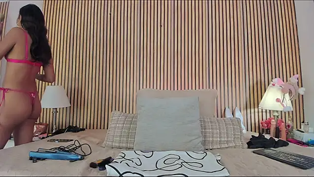 keeyla stone online show from November 7, 10:57 pm