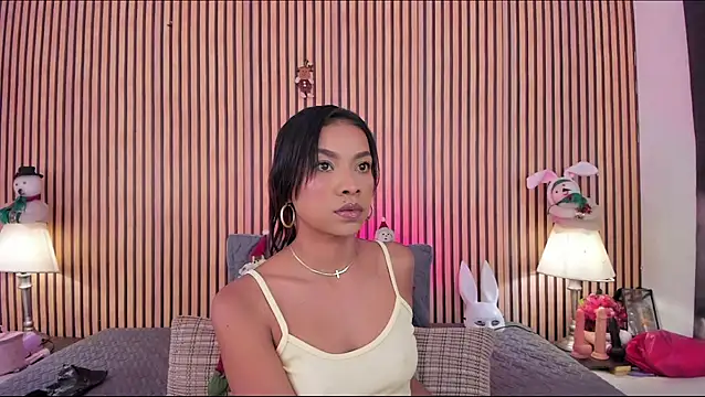 keeyla stone online show from December 18, 9:29 pm