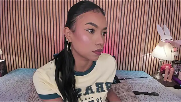 keeyla stone online show from February 16, 9:56 pm