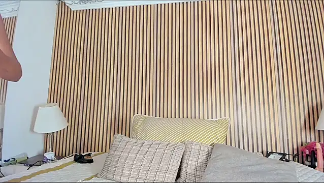 keeyla stone online show from October 27, 7:20 am