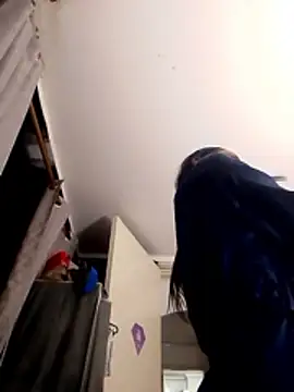 keeyla stone online show from March 3, 10:17 pm