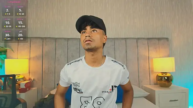 Snapshot of Jacob_606 chatting on November 18, 8:12 pm Jacob 606 online show from November 18, 8:12 pm