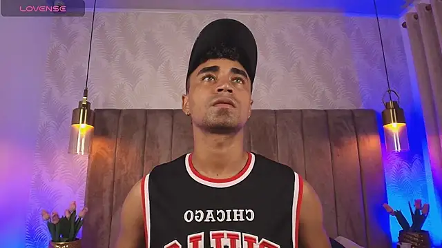 Jacob 606 online show from April 15, 5:46 am