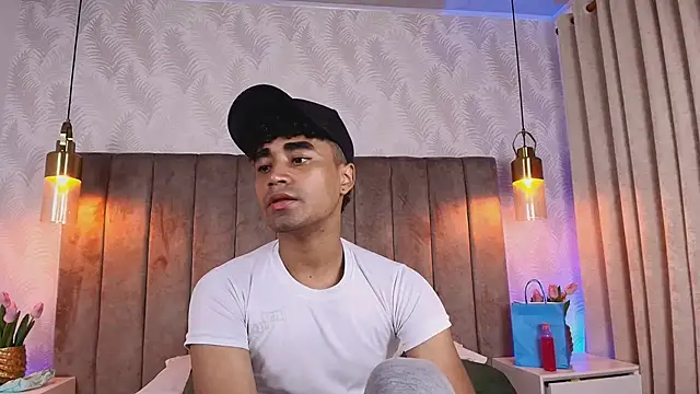 Snapshot of Jacob_606 chatting on September 12, 8:19 pm Jacob 606 online show from September 12, 8:19 pm