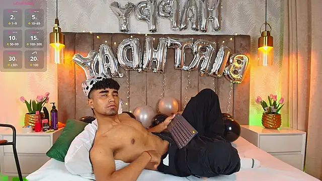 Snapshot of Jacob_606 chatting on October 8, 8:09 pm Jacob 606 online show from October 8, 8:09 pm