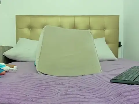 candy sex 18 online show from October 23, 12:09 am