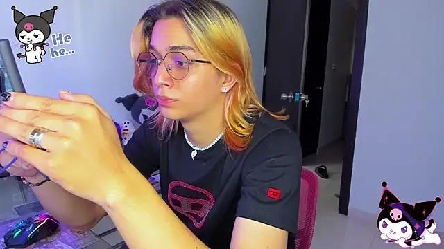 KeitaMoon online show from October 19, 9:39 pm