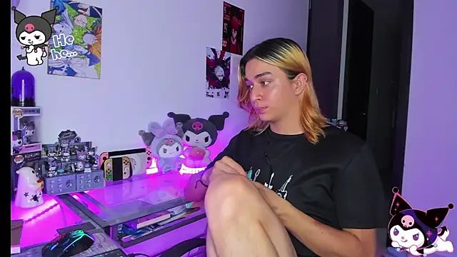 KeitaMoon online show from October 27, 10:00 pm