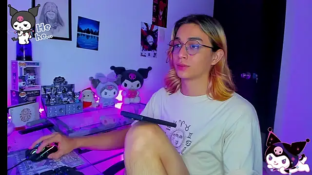 KeitaMoon online show from November 23, 9:25 pm