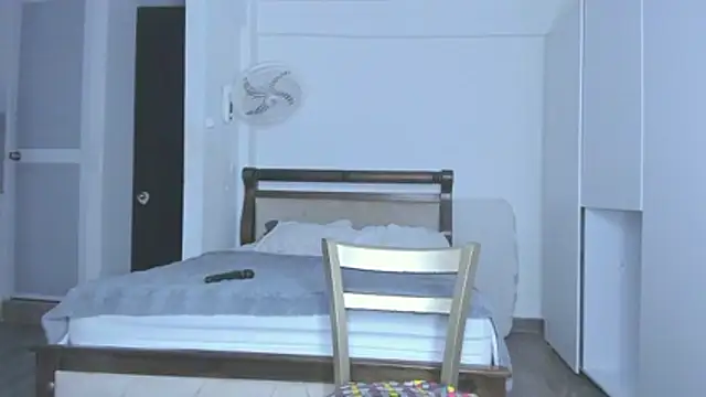 Snapshot of Jump_rabbit chatting on February 25, 6:13 am Jump rabbit online show from February 25, 6:13 am