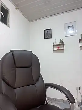 Nicky-222 online show from March 5, 2:41 am