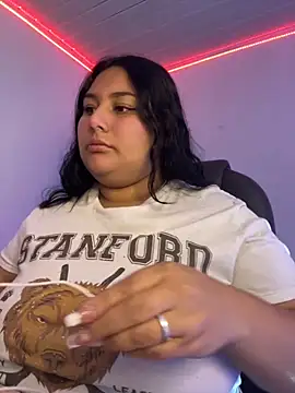 Snapshot of Nicky-222 chatting on November 15, 2:04 am Nicky-222 online show from November 15, 2:04 am