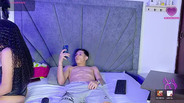 ZafiroAndFlynn online show from February 15, 2:56 am