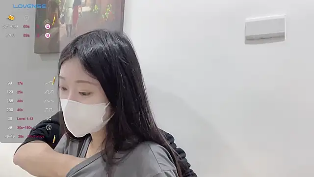 ni ni01 online show from November 28, 7:19 am