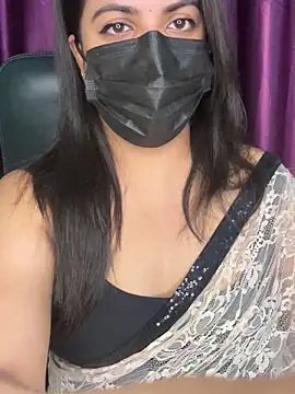 Snapshot of best_couple19 chatting on November 6, 11:14 am best couple19 online show from November 6, 11:14 am