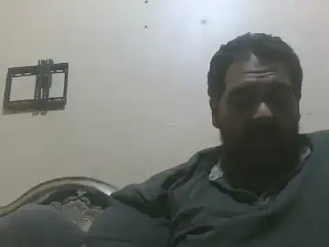 elpoop7305 online show from May 23, 9:25 pm
