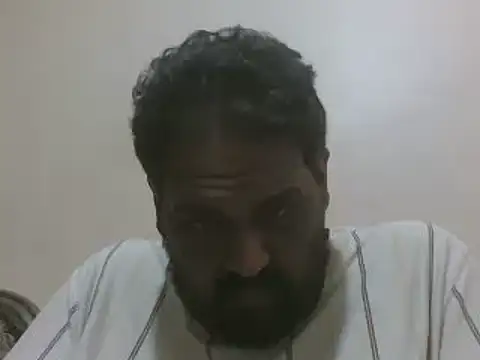 elpoop7305 online show from November 18, 11:37 pm