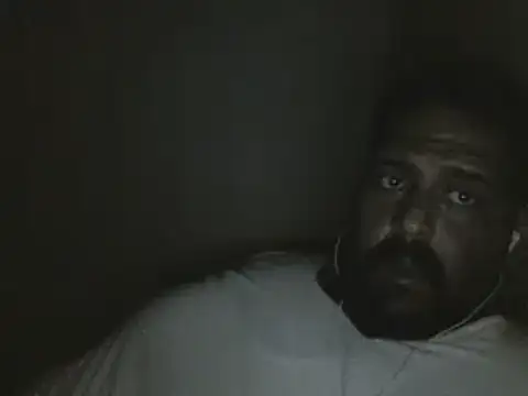 elpoop7305 online show from December 19, 5:10 am