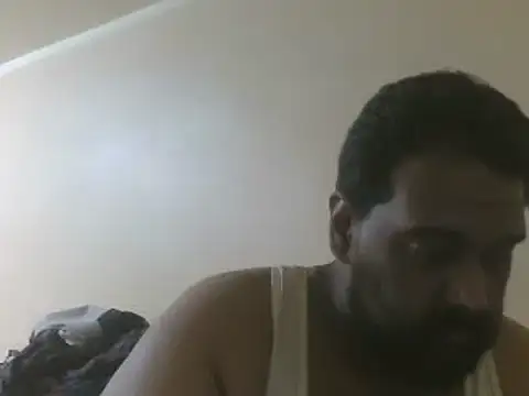 elpoop7305 online show from May 1, 9:20 pm