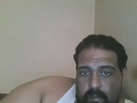 elpoop7305 online show from March 25, 1:32 pm